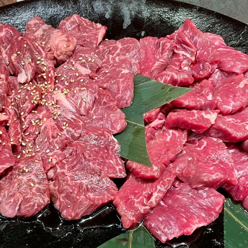 寿司焼肉コラボセット　ファミリーカルビ・ハラミ(寿し和 和香苑 （スシカズ ワコウエン）)