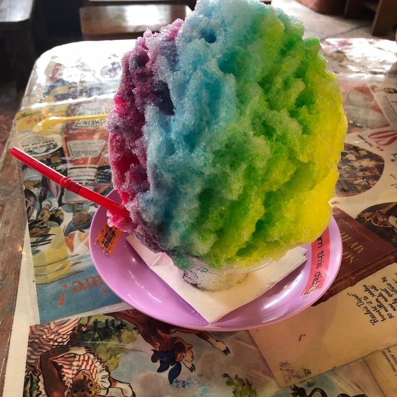 レインボーかき氷(きじむなあ デポアイランド店 )