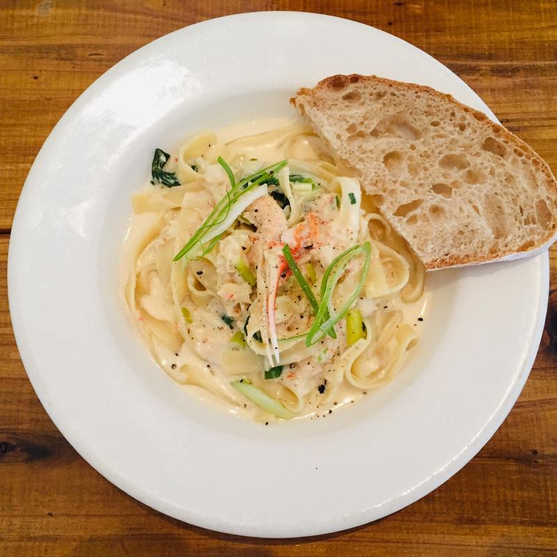 ズワイガニのチャイニーズクリームパスタ_ランチA(酒場食堂 saitogura)
