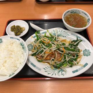 ニラレバ炒め定食(日高屋 学芸大学駅前店)