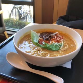 胡麻香る四川風坦々麺(デニーズ 梅島店)