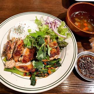(食堂 N.A.)