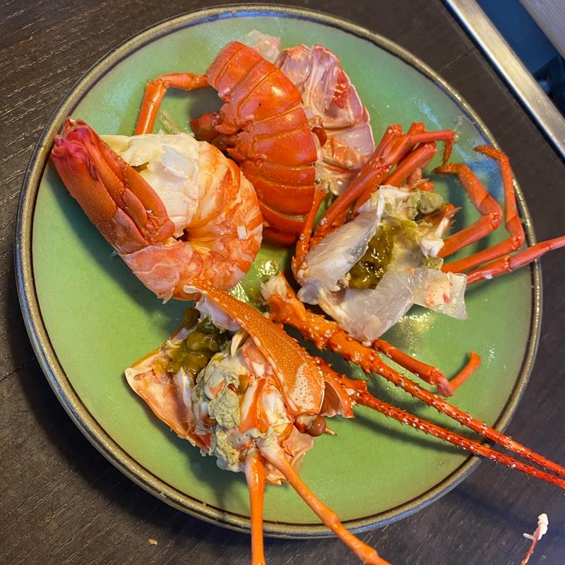 (伊勢海老　海鮮蒸し料理　華月 （カゲツ）)