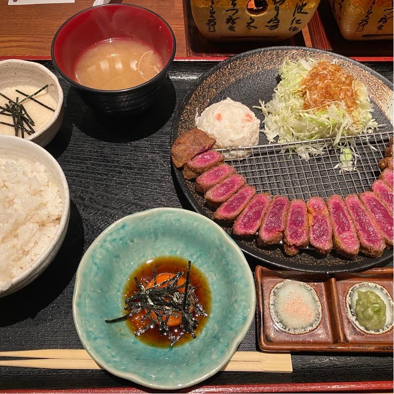 牛カツ(うし寅)