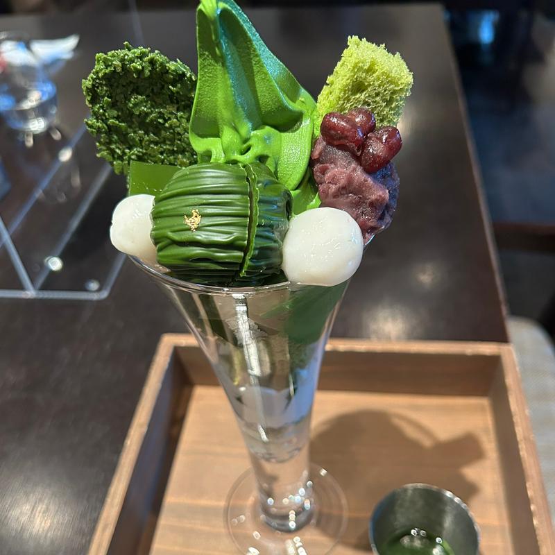 お濃茶パフェ 宇治誉れ(辻利兵衛本店 )