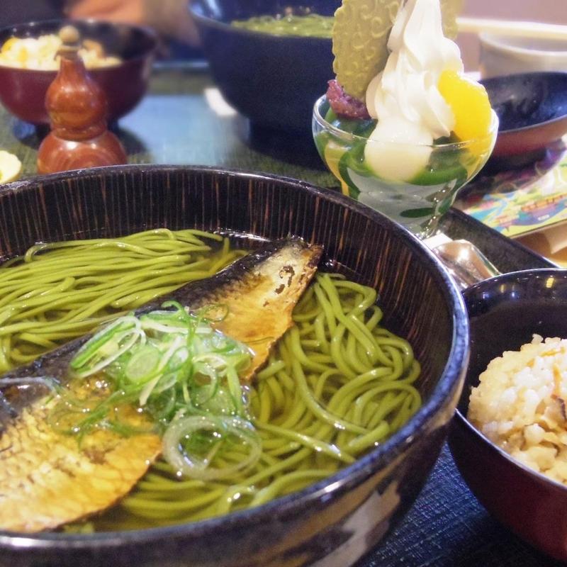 にしんそば かやくご飯 ミニパフェセット(伊藤久右衛門)