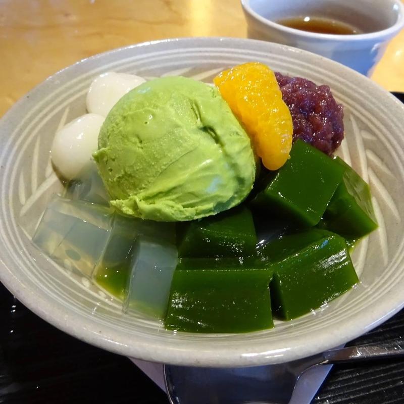 抹茶あんみつ(伊藤久右衛門)