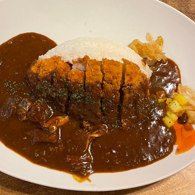 ビーフカレー+豚カツ(カレー屋 SUN)