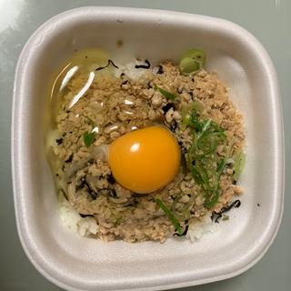 鶏そぼろ丼(すき家 浜松中田店)