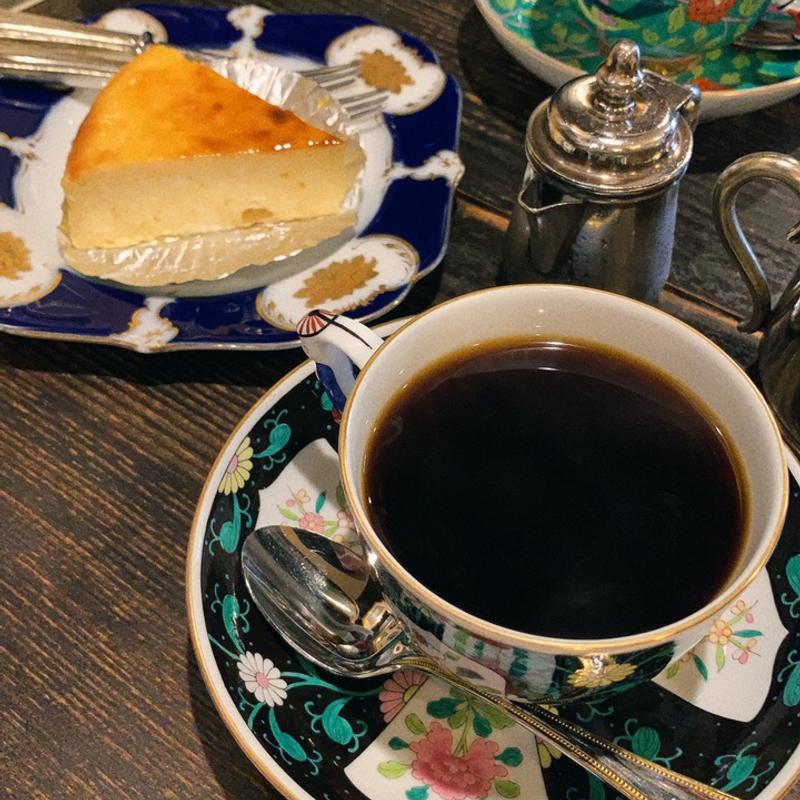 ケーキセット(けんもつ珈琲店)