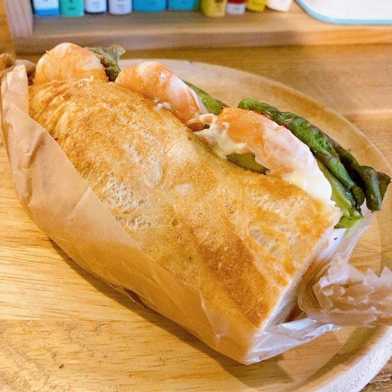 えびアボカド(10 グッド カフェ&サンドイッチ （10 GOOD Coffee & sandwiches）)