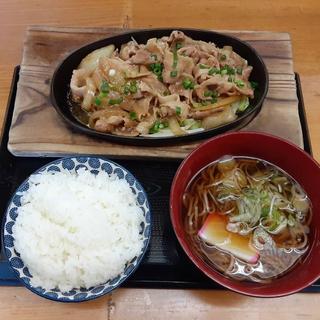 生姜焼き定食(丸徳そば )