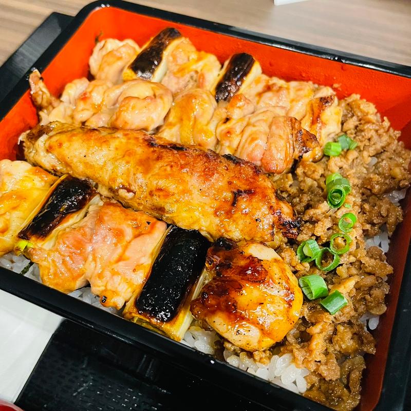 焼き鳥重(炭火焼 18)