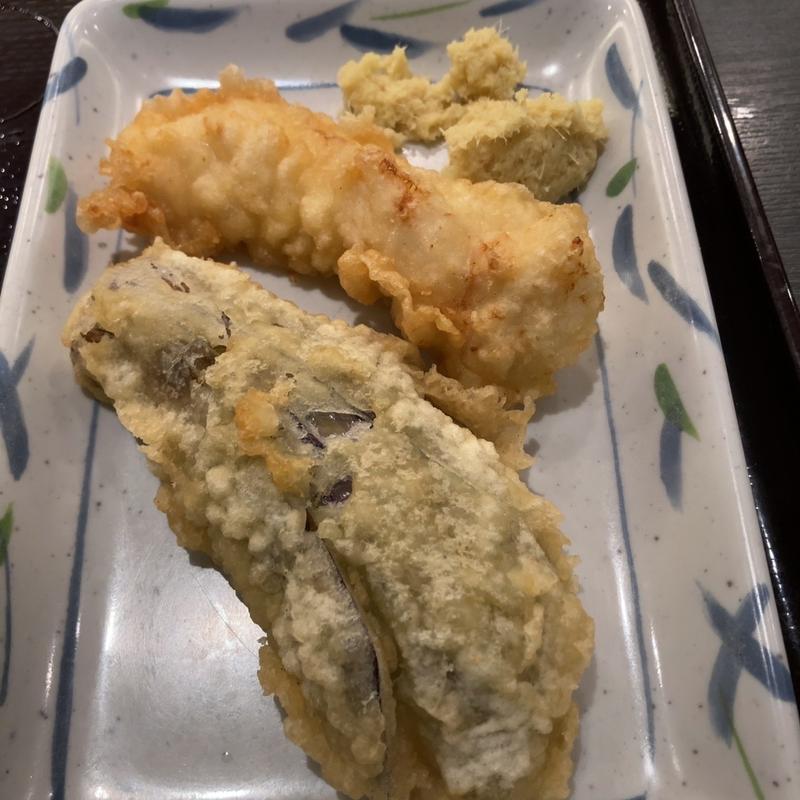 鶏天、ナス天(讃岐製麺 麦まる 八重洲地下街南口店)