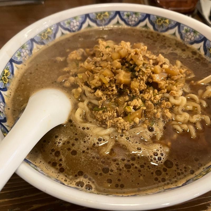 揚州濃厚醤油ラーメン(3倍)(揚州商人 新橋店)