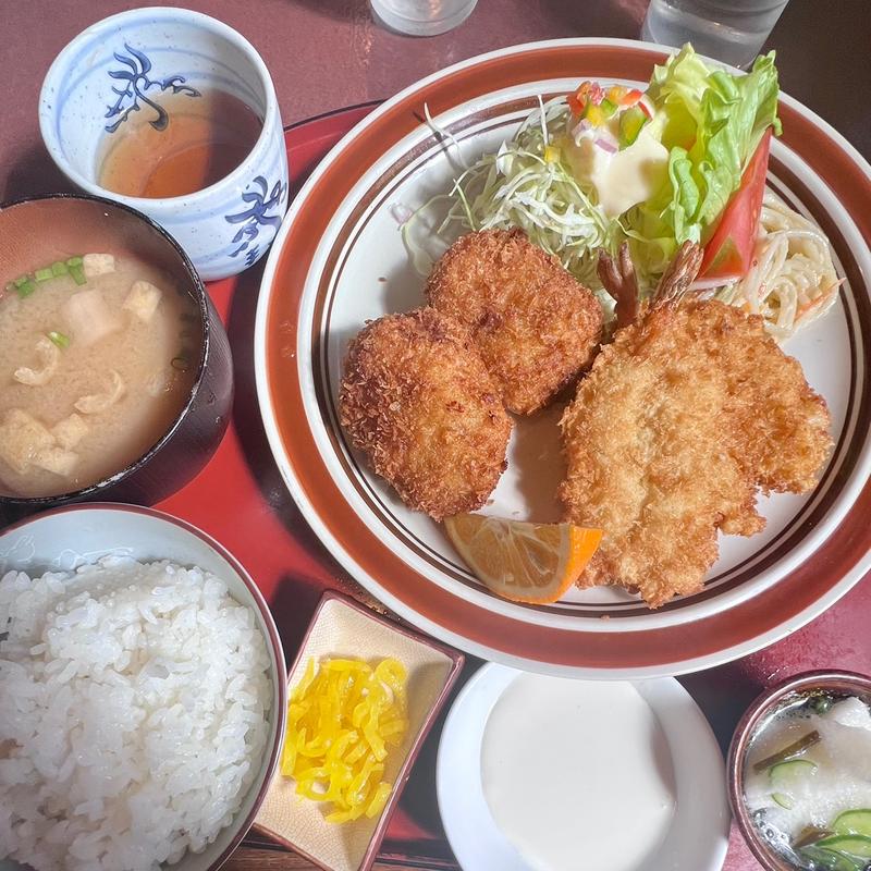 エビフライコロッケ定食(味納 )