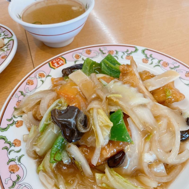 鶏の旨煮と餃子(餃子の王将 草津矢橋店 （ギョウザノオウショウ）)