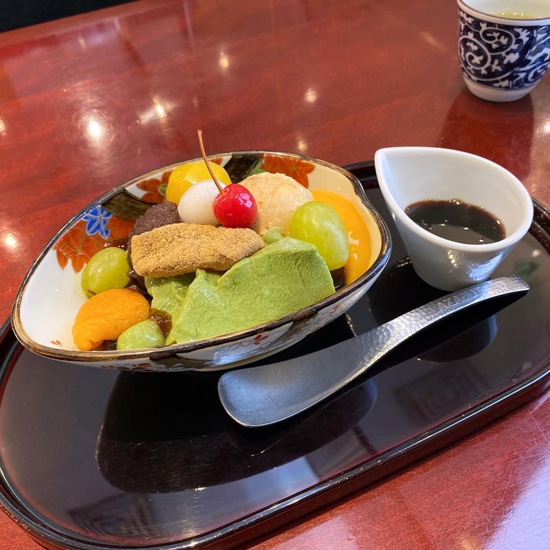 彩りあんみつ(麻布茶房 ゲートシティ大崎店)