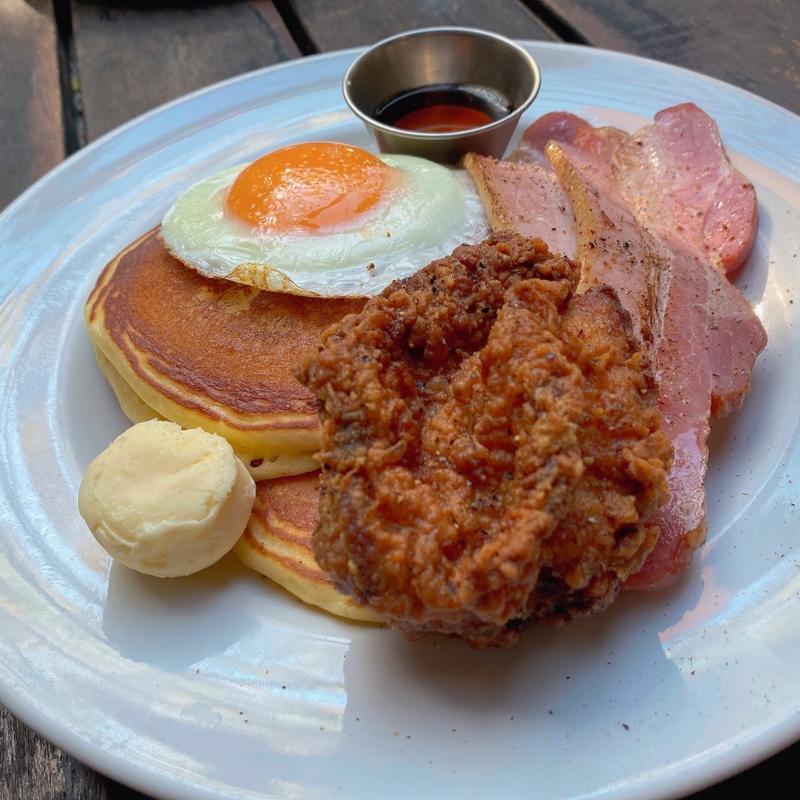 オリジナルパンケーキ　ベーコン&エッグ(GARDEN HOUSE Kamakura ガーデンハウス鎌倉)
