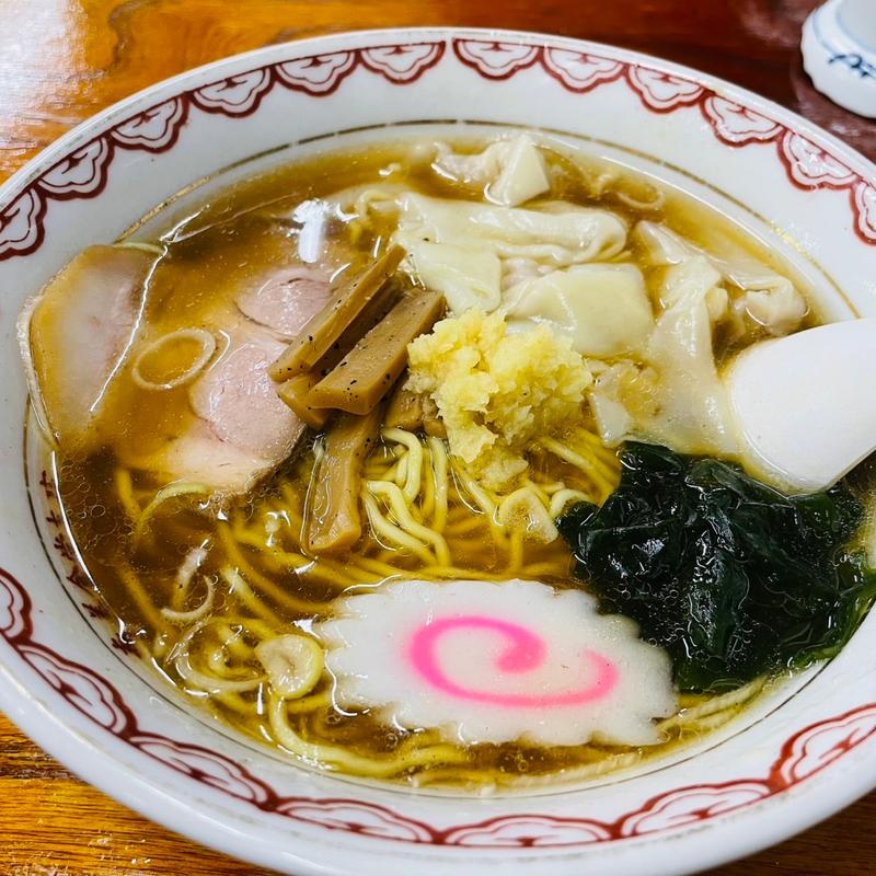 ワンタンメン＋生姜(春美食堂 東支店)