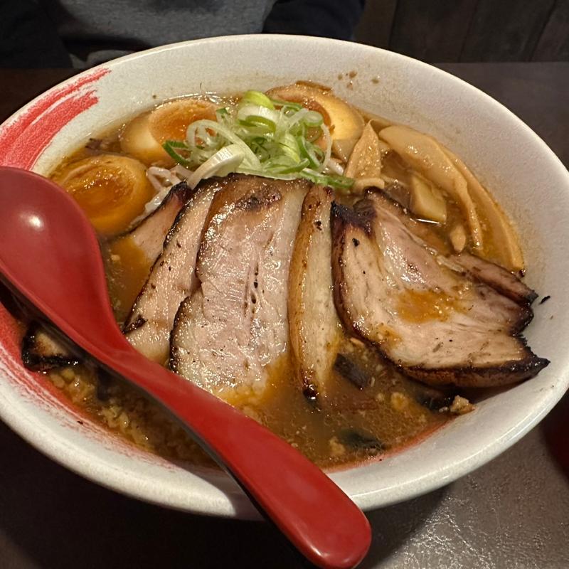 炙りチャーシューメン(からしや)