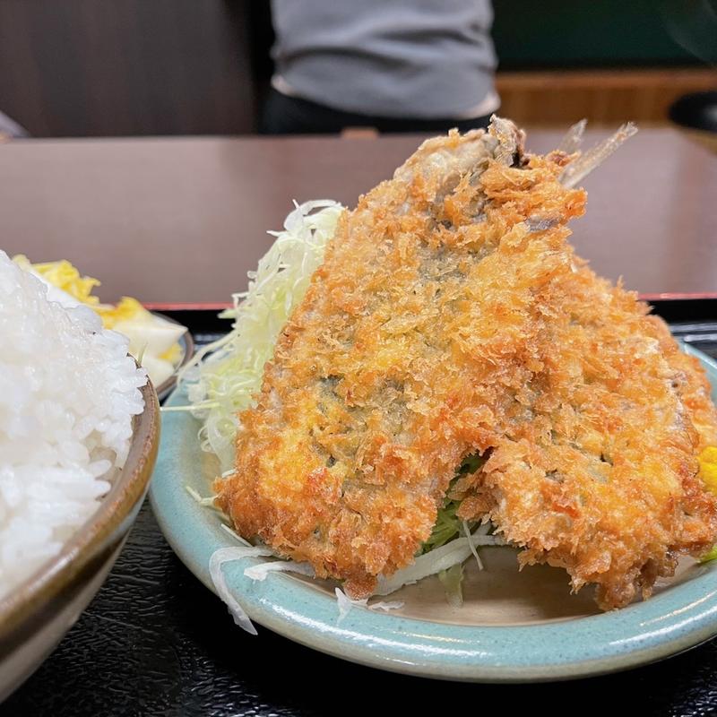 アジフライ定食　大盛り(丸福)