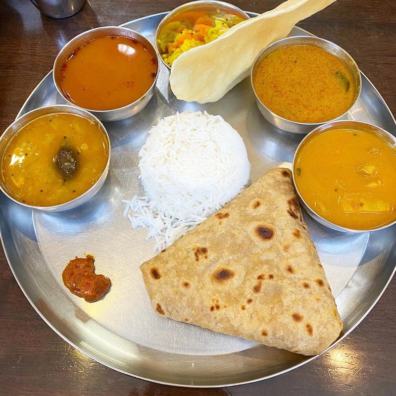 ダバミールス(アーンドラ・ダバ)