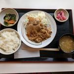 生姜焼き定食