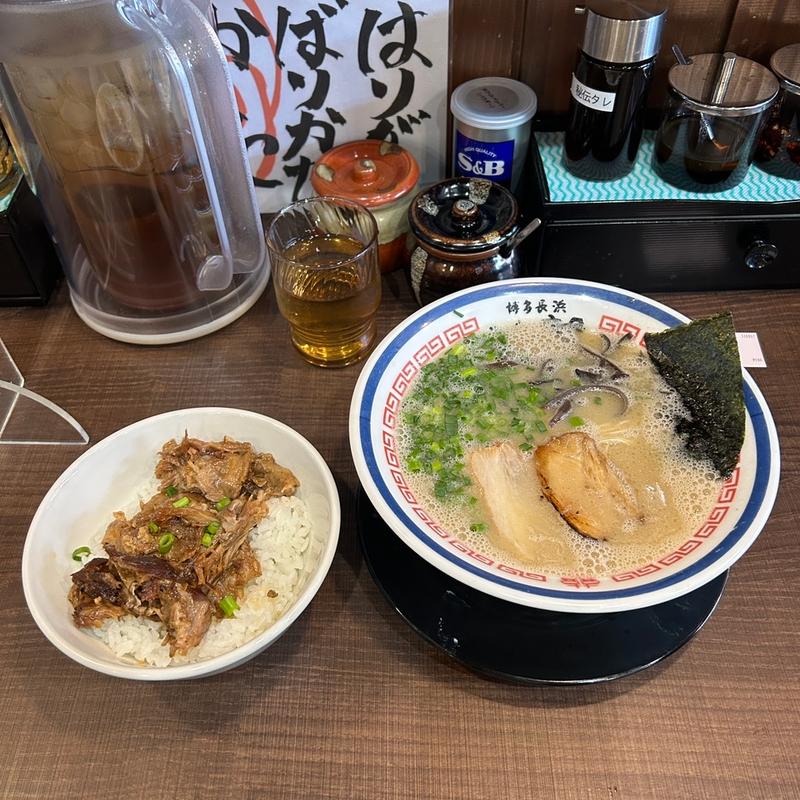 長浜ラーメン トロ軟骨丼(ラーメン蛮骨)