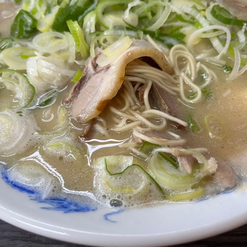 チャーシューメン(大盛り)(長浜一番 )