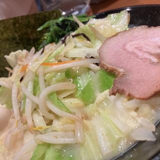 (横浜家系ラーメン 誉家（ほまれや）)