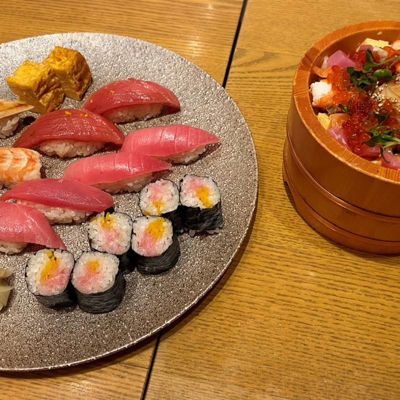 (すし玉 ルミネ横浜店)