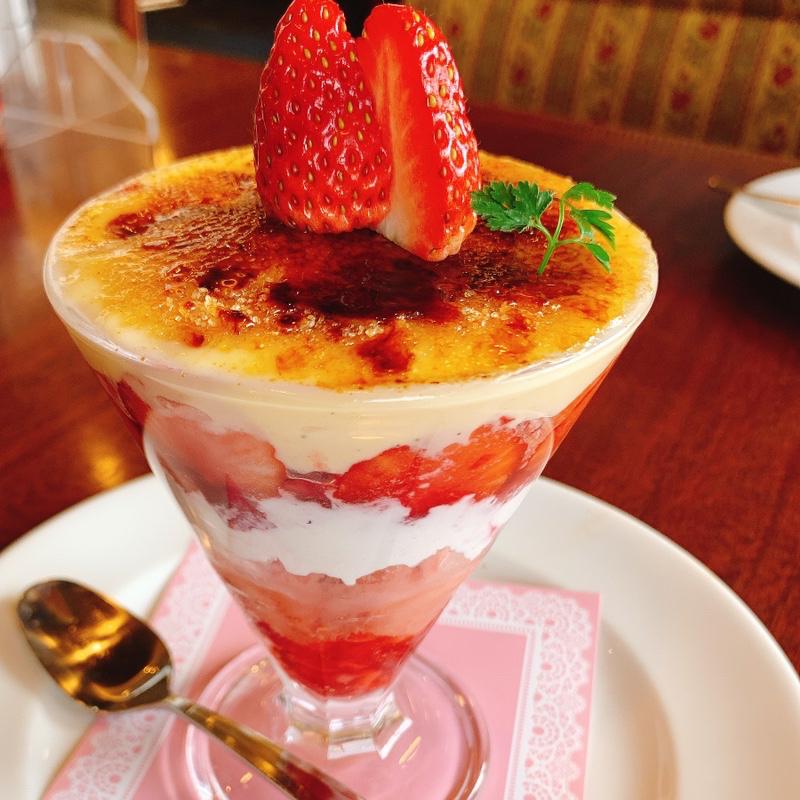 パフェ(ロイヤルホスト小平店)