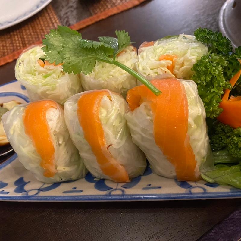 サーモンの生春巻き(タイレストラン 沌-Thong- コレド日本橋店)