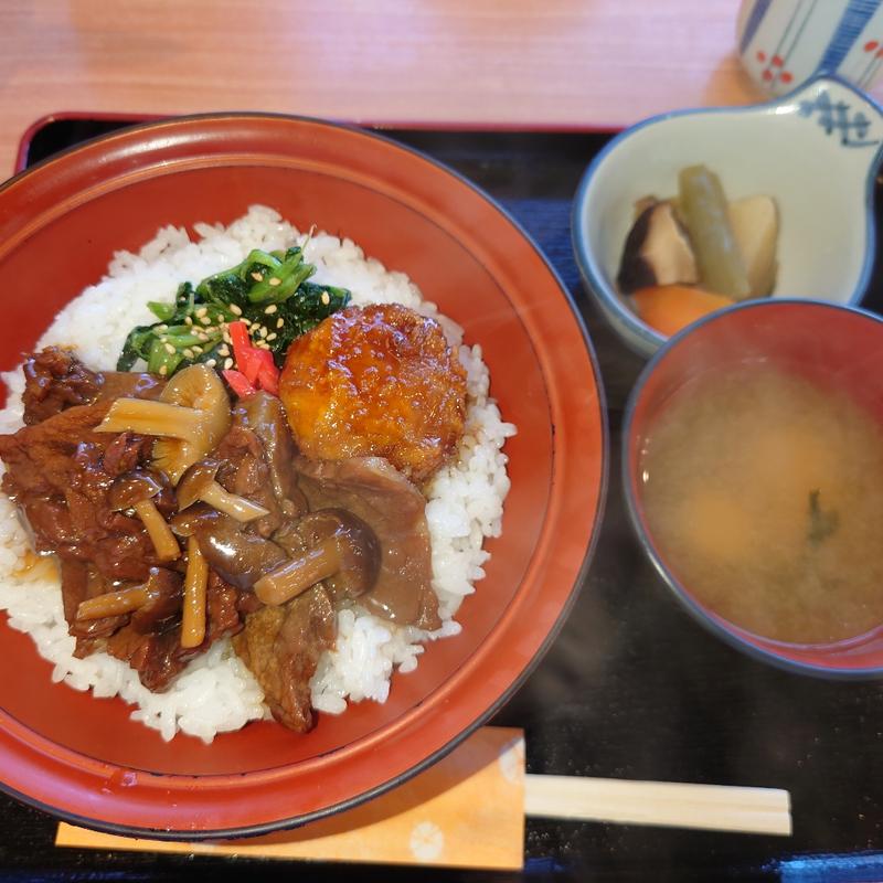 馬か丼(味処みよし)