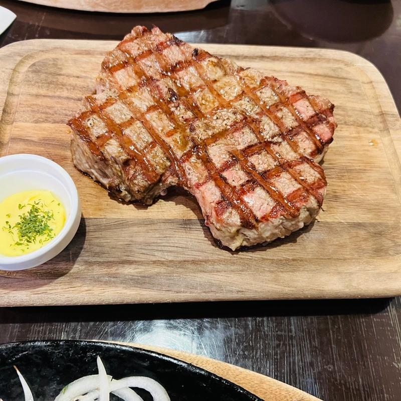 共和国ステーキ(エアーズロック)(ステーキ共和国 大久保大使館 )