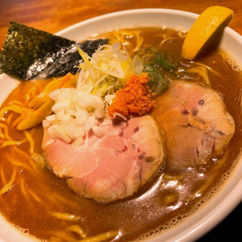 和こく鮭だし醤油ラーメン(札幌鮭ラーメン麺匠赤松)