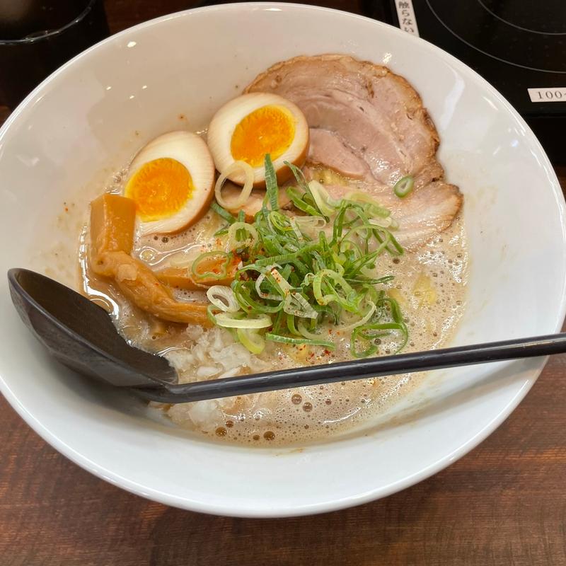泡系豚白湯らぁめん(麺屋 たけ内 六甲道店)
