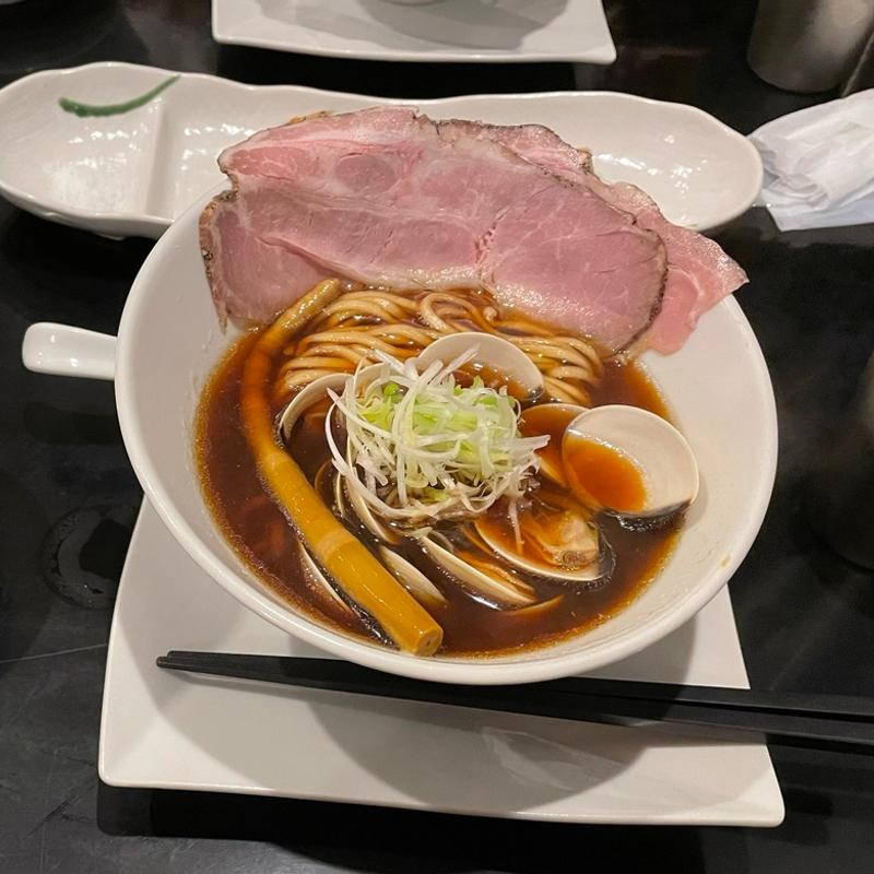 はまぐりらーめん(くそオヤジ最後のひとふり 三宮店)