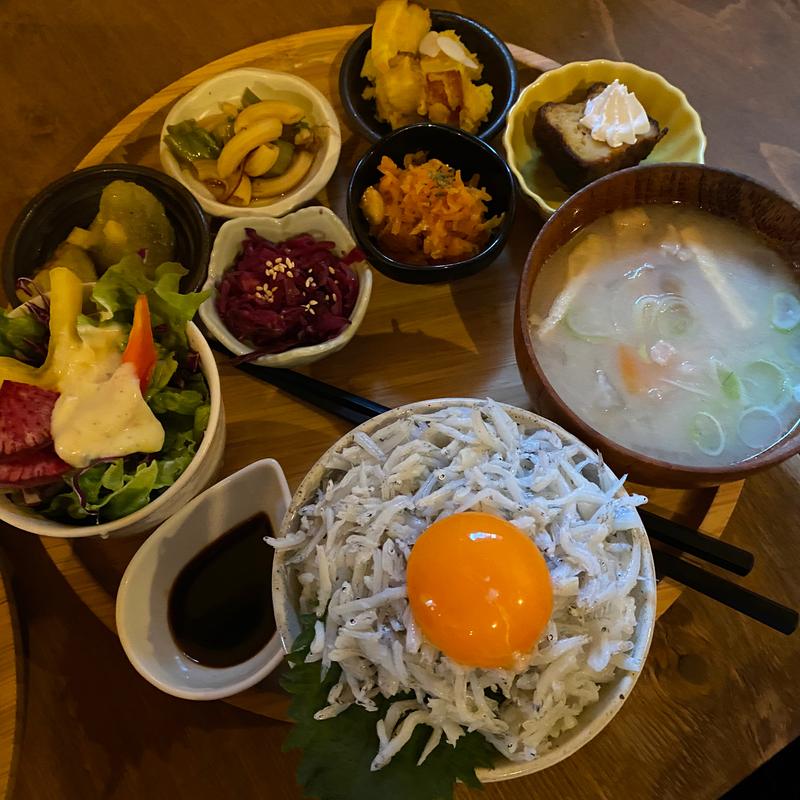 釜揚げしらす丼(bubude coffee)