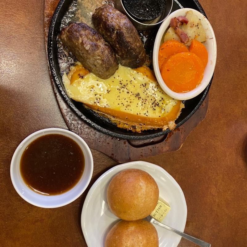 ハンバーグ(黒牛セブン７)