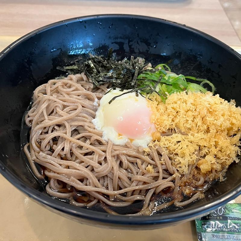 冷やし月見そば大盛(東京ベイキッチン 東京ビッグサイト店)