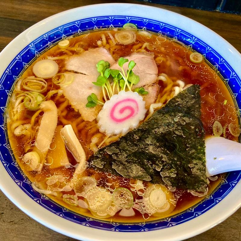 手打中華大盛り(手打中華 玲)