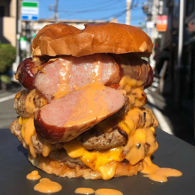 ばりっとソーセージバーガー(コーヒー＆トースト)