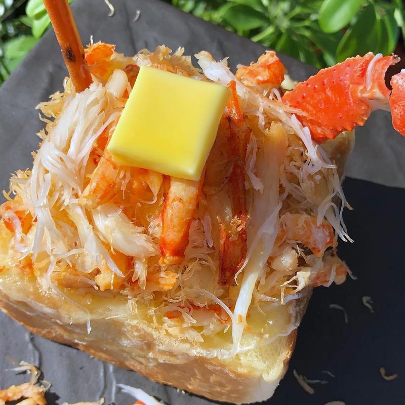 がぶっとカニのぱん(コーヒー＆トースト)