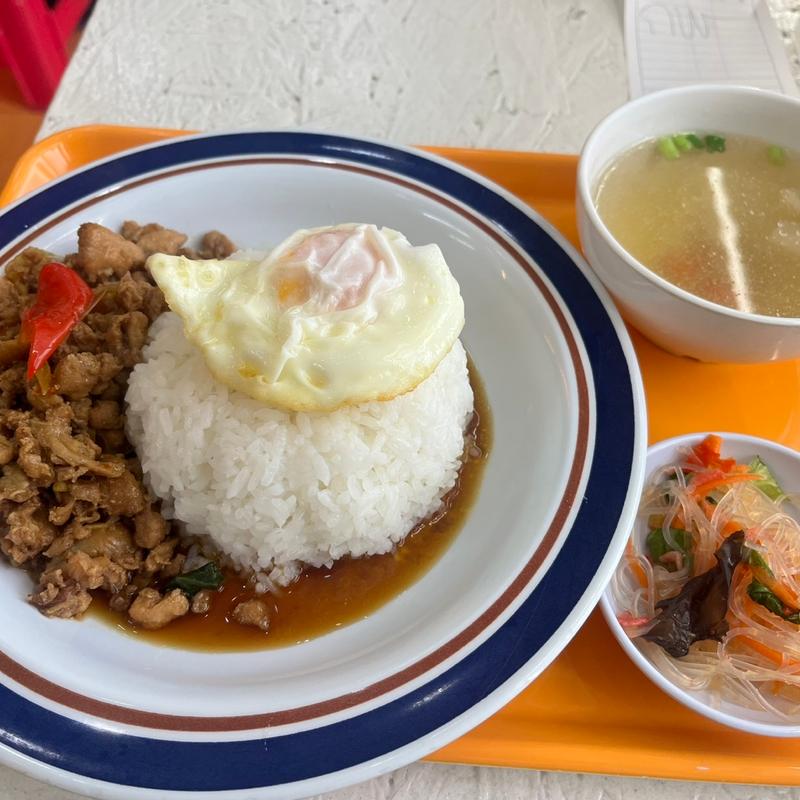 ガパオ(タイ国屋台食堂 ソイナナ東銀座店)