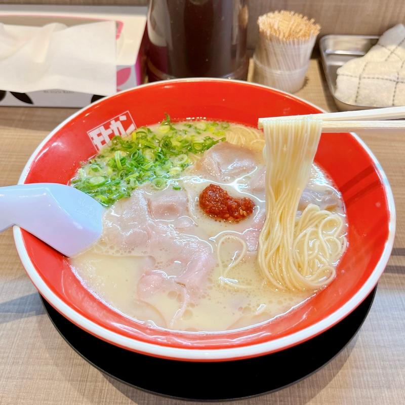 (モヒカンらーめん)極上豚骨モヒカンらーめん(極み麺 南越谷ラクーン)