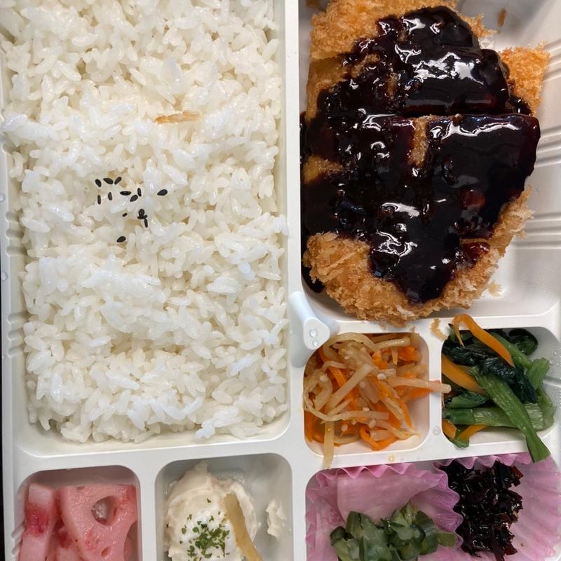 味噌カツ弁当(デリカKYK名古屋高島屋店)