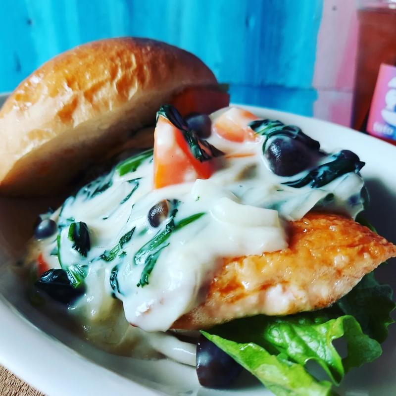 サーモンクリームシチュー(toto BURGER)