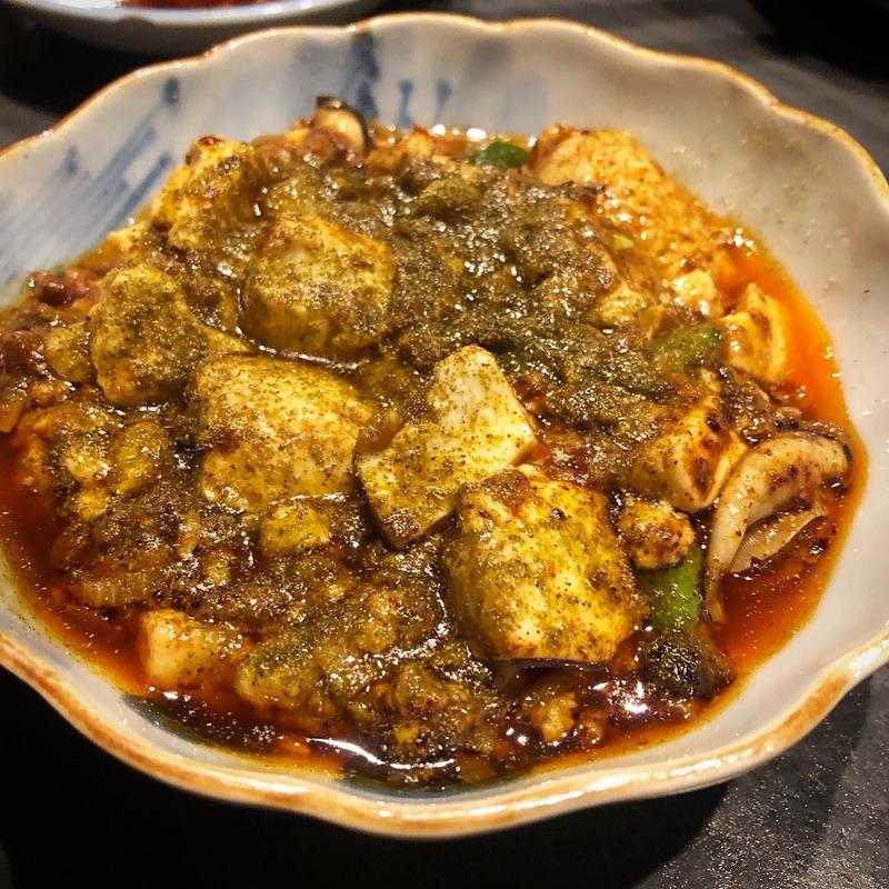 麻婆豆腐(牡蠣入り)(桃色大飯店)